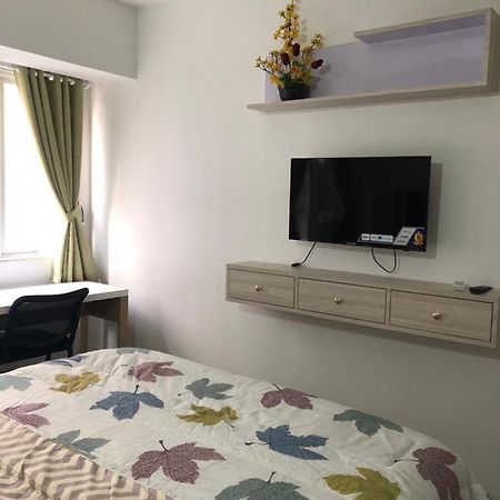 Apartment Grand Sentraland Karawang Manage By Laguna Room Екстер'єр фото
