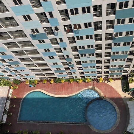 Apartment Grand Sentraland Karawang Manage By Laguna Room Екстер'єр фото