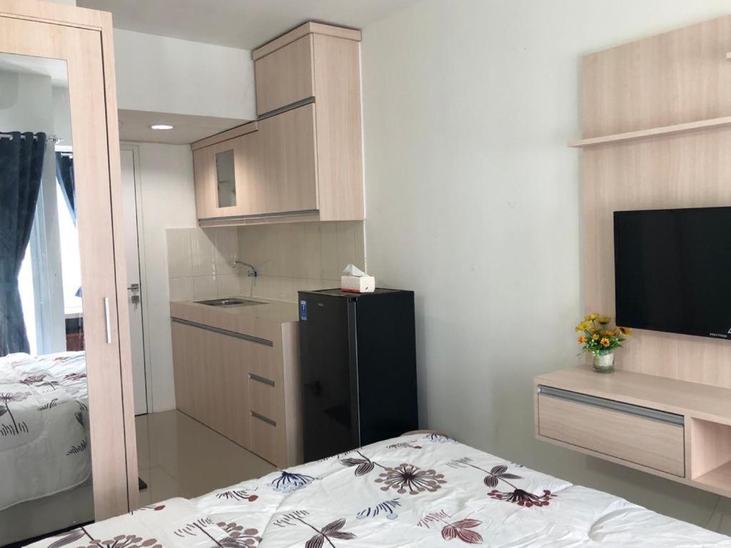 Apartment Grand Sentraland Karawang Manage By Laguna Room Екстер'єр фото