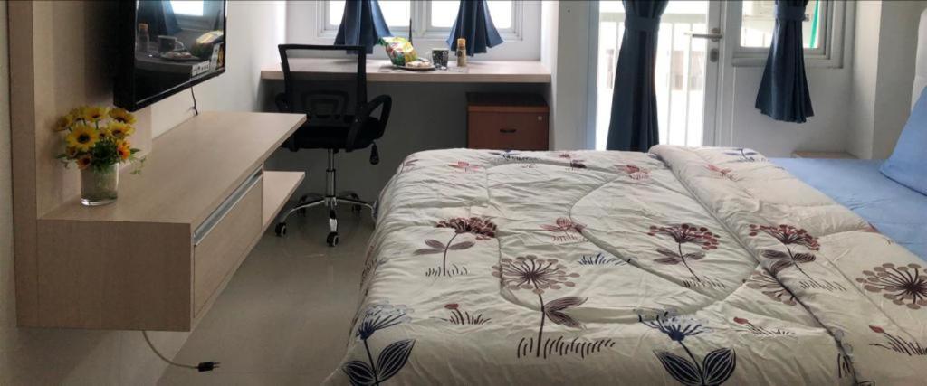 Apartment Grand Sentraland Karawang Manage By Laguna Room Екстер'єр фото