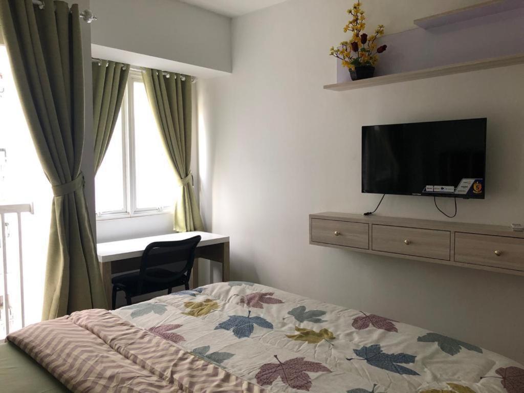 Apartment Grand Sentraland Karawang Manage By Laguna Room Екстер'єр фото