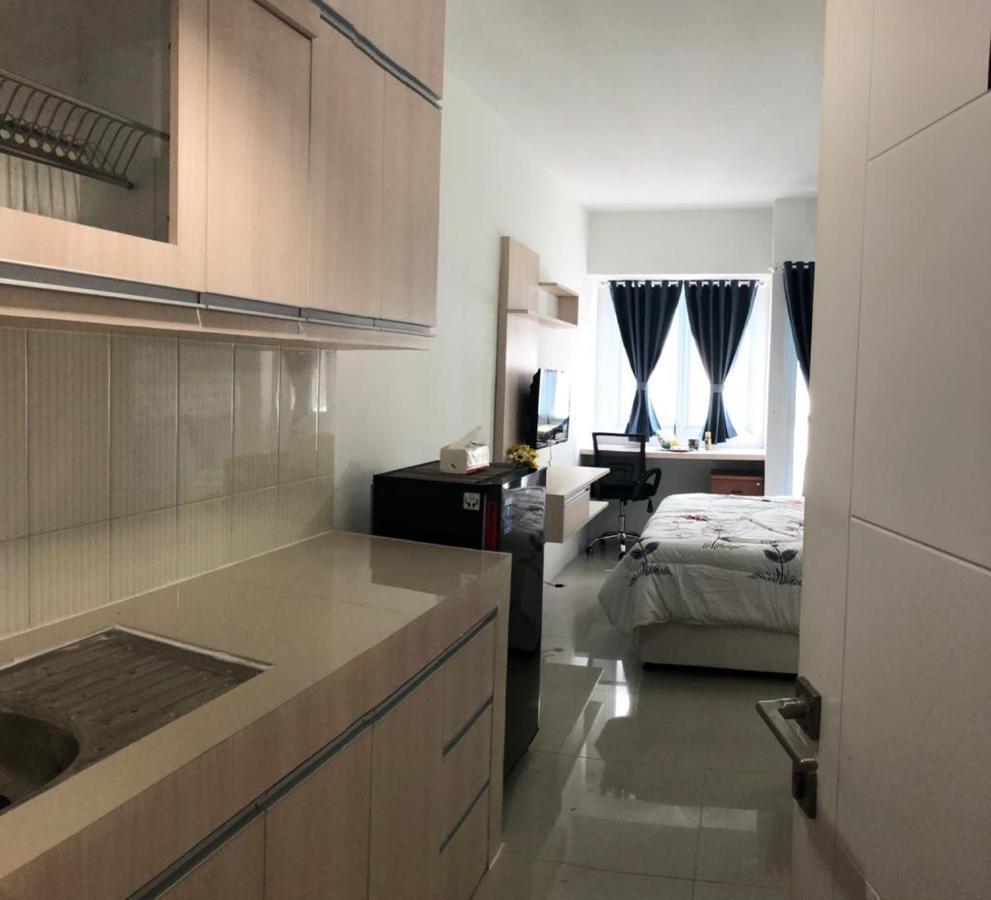 Apartment Grand Sentraland Karawang Manage By Laguna Room Екстер'єр фото