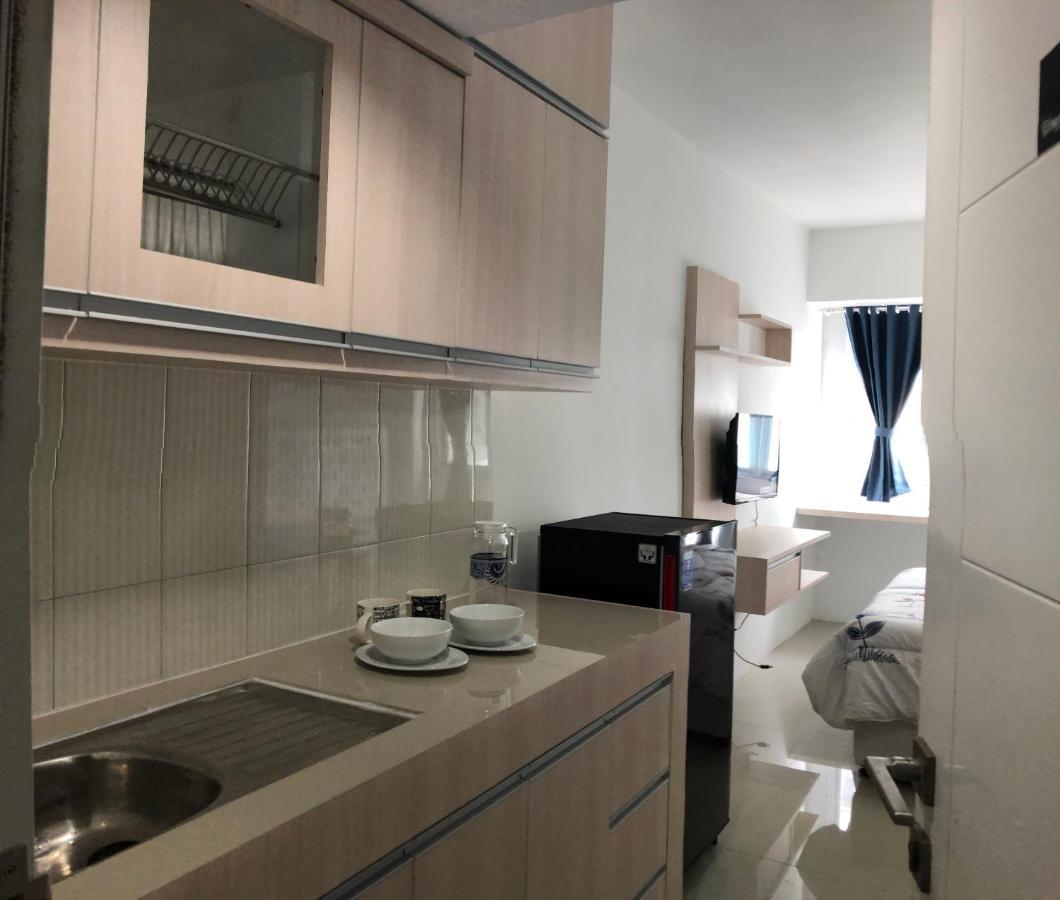 Apartment Grand Sentraland Karawang Manage By Laguna Room Екстер'єр фото