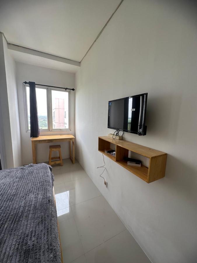 Apartment Grand Sentraland Karawang Manage By Laguna Room Екстер'єр фото