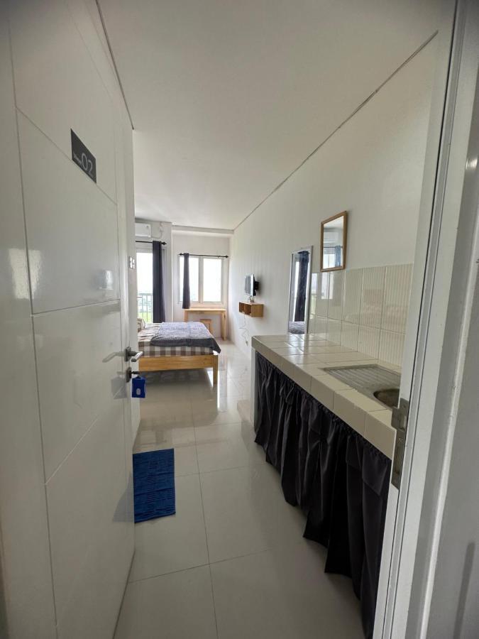 Apartment Grand Sentraland Karawang Manage By Laguna Room Екстер'єр фото