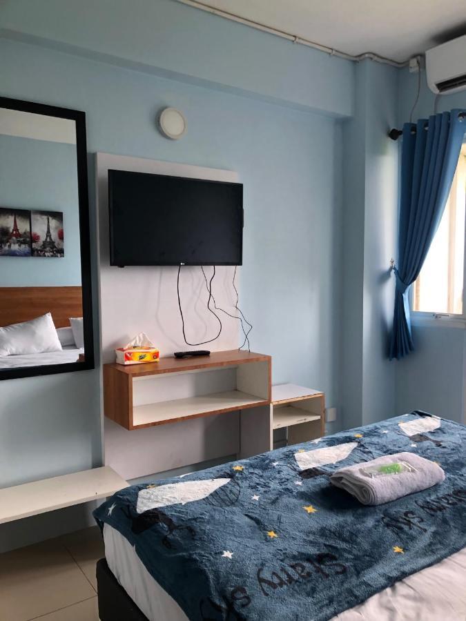 Apartment Grand Sentraland Karawang Manage By Laguna Room Екстер'єр фото